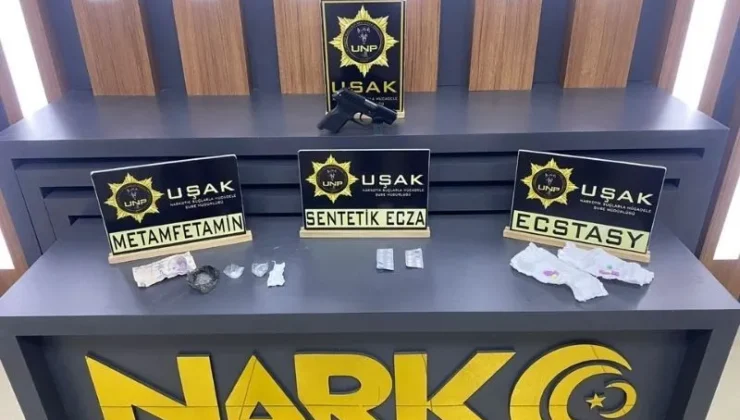 Uşak’ta binlerce hap ele geçirildi 3 kişi tutuklandı