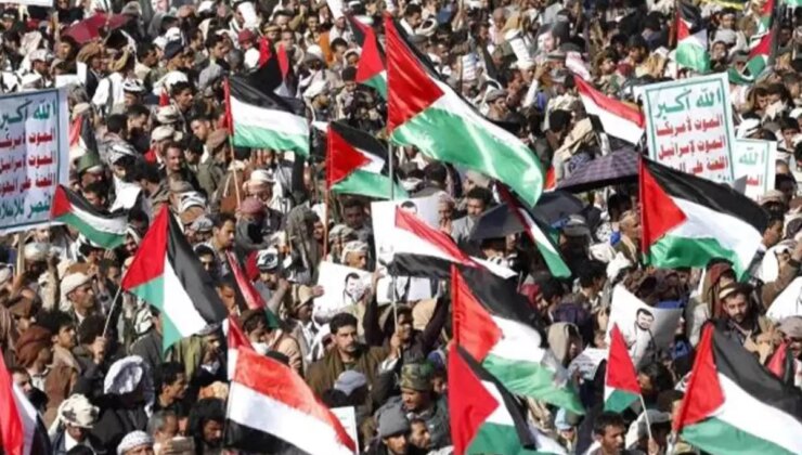 Yemen’de İsrail ve ABD saldırıları protesto edildi